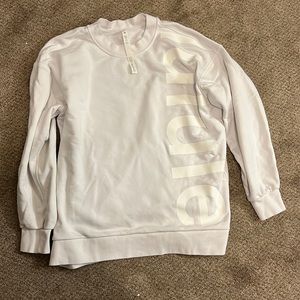 Lululemon Crewneck Sweatshirt. Size 4